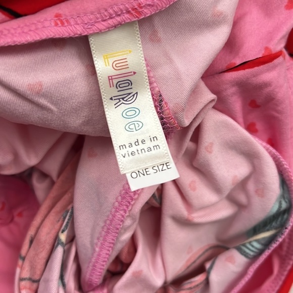 ❤️ NEW!!! Heart LuLaRoe OS leggings - Picture 3 of 4